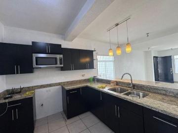 DEPARTAMENTO EN PLANTA BAJA 128m2