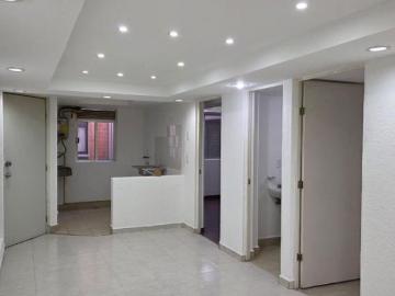 Departamento en primer piso en Agricola Pantitlan en Av Union 25