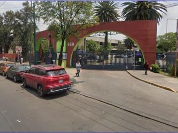 Departamento en San Pedro El Chico, Gustavo A. Madero, Ciudad de México