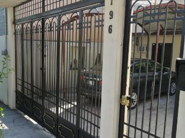 Departamento en renta 1o. De Mayo, 21 De Enero, Guadalupe, Nuevo León, 67118, México