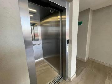 Departamento en renta, 2 recámaras, elevador, zona Forjadores, Zavaleta, Puebla