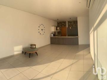 Departamento en Renta en Colinas del Valle, Monterrey, Nuevo León