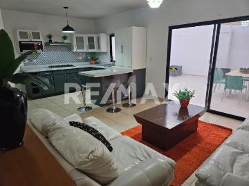 DEPARTAMENTO EN RENTA EN LAS LOMAS