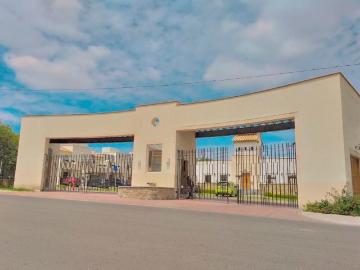 DEPARTAMENTO EN RENTA MISION QUERENDARO