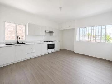 Departamento en Renta | Planta Alta | 4 Recámaras | Ampliación Los Ángeles
