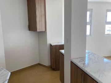 Departamento en renta Torre Alborada muy buena ubicacion