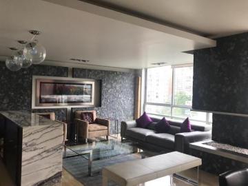Venta de Departamento con Terraza, Hacienda de las Palmas, Interlomas, Huixquilucan, Estado de Méx