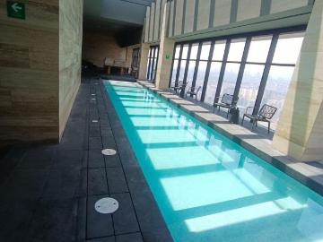 DEPARTAMENTO EN VENTA CON TERRAZA Y CUARTO DE SERVICIO EN MANIGUA, HUIXQUILUCAN