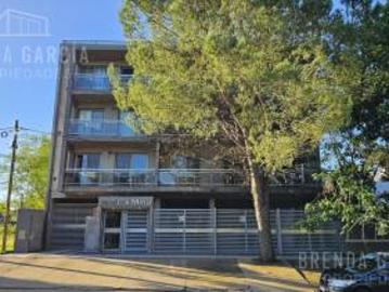 Departamento en Venta Con 2 Dormitorios Zona Parque Quiroz
