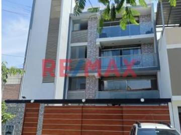 Departamento En Venta Condominio Jockey Club. C.DELGADO