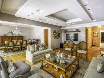 Departamento en Venta Belgrano 5 ambientes Patio con parrilla 2 cocheras fijas