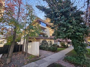 Departamento En Venta De 3 Dorm. Barrio El Golf Las Condes
