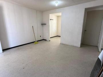 Departamento en Venta dentro de privada en Héroes de León, Zona Sur León Gto