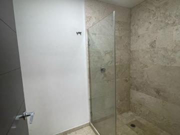 Departamento en venta en Col. Del Valle 129 m², 2 niveles, 2 recámaras, terraza y 2 estacionamientos