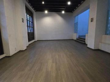 Departamento en Venta en Col. Centro con Roof Garden Privado a Pasos de Av Chapultepec