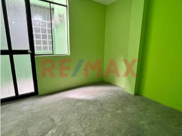 Departamento en venta en Comas a S/351,000