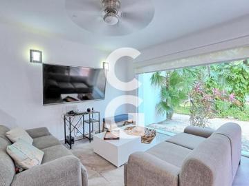 Departamento en Venta en Cancún en Residencial Lagos del Sol Xik Nal con 3 Rec