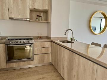 Departamento en Venta en Cancun 2 Habitaciones Con Jacuzzi Business Center