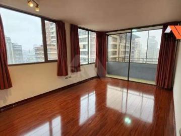 Departamento En Venta En Amunategui Estacionamiento Y Bodega