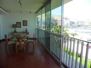 Departamento en Venta en Ancón