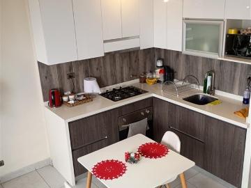 Departamento en Venta en Avenida Fermín Vivaceta 2040