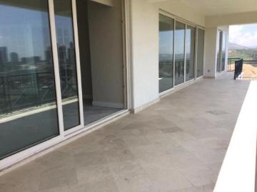 Departamento en venta en Bosque Real, Huixquilucan, México