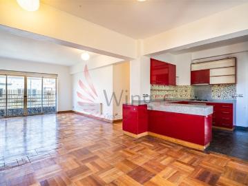 Departamento en Venta en Barrio Lastarria Amplio Remodelado y Lleno de luz