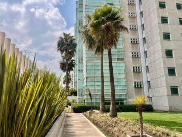 Departamento en Venta en Bernardo Quintana Santa Fe