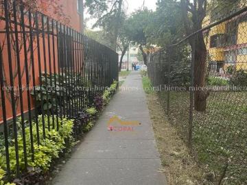 Departamento en Venta en Jardín Balbuena Kennedy