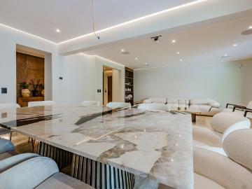 Departamento en Venta en Lo Barnechea 4 dormitorios 4 baños