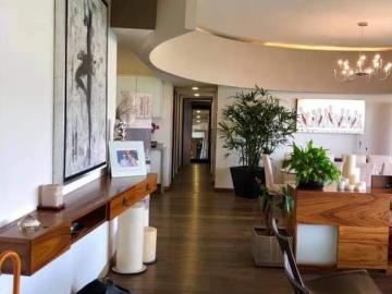 Departamento en Venta en Lomas Country con terraza