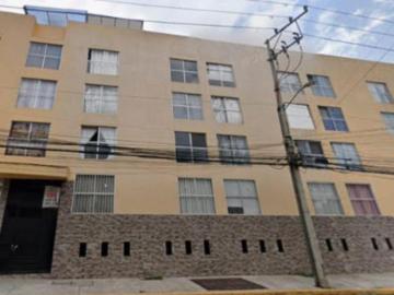 Departamento en venta en la Alcaldía Tlalpan en la Colonia San Pedro Martin en la Calle HIpo Camino