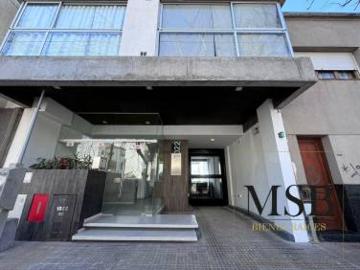 Departamento tipo dúplex 3 dormitorios, balcón aterrazado