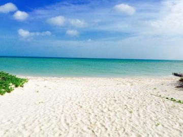 DEPARTAMENTO EN VENTA EN LA PLAYA MERIDA, CHICXULUB