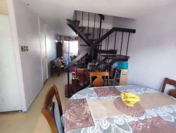 Departamento en Venta en Macul 3 dormitorios 2 banos de 80 m