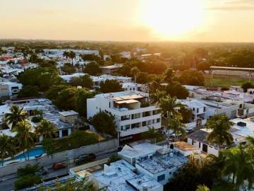 DEPARTAMENTO EN VENTA EN MÉRIDA EN CAMPESTRE, AMUEBLADO, EQUIPADO Y CON ROOF