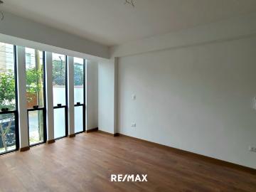 Departamento En Venta En Miraflores A Un Paso De Parque El Olivar