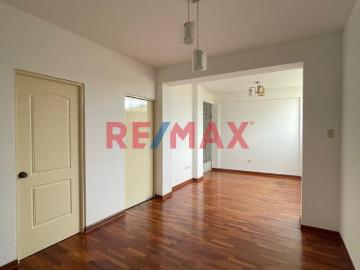 Departamento en venta en San Miguel a S/356,400