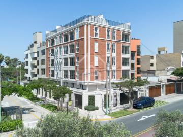 Departamento en venta en San Borja a $242,000