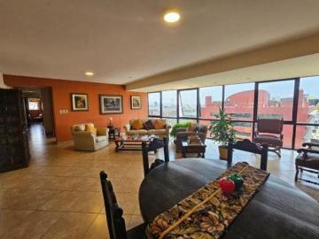 Departamento en venta en San Isidro, por country club