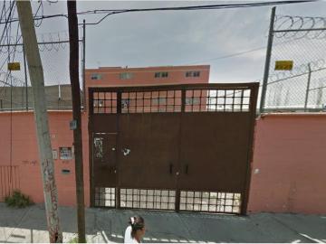 Departamento en venta en Santa Martha Acatitla, Iztapalapa, Ciudad de México
