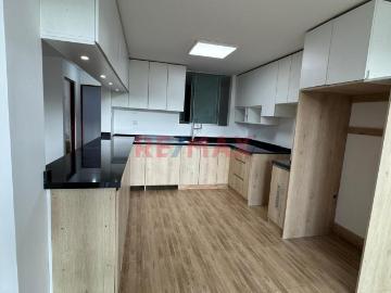 Departamento en venta en Santiago De Surco a S/409,360