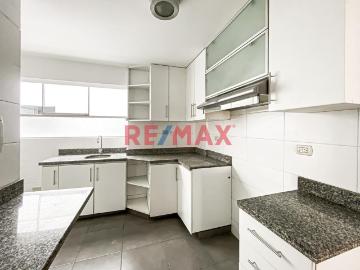 Departamento en venta en Santiago De Surco a S/758,250