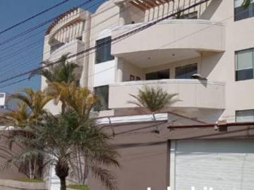 Departamento en Venta en Surco El Escorial