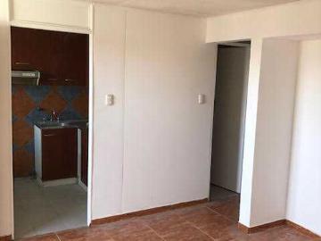 Departamento en Venta en Peñalolén 3 dormitorios 1 baño