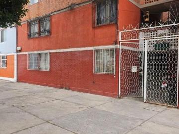 Departamento en Venta en Unidad Habitacional Infonavit Las Carmelitas, Puebla