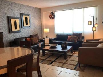 Departamento en Venta en Valle del Campestre cerca de plaza mayor León Guanajuato