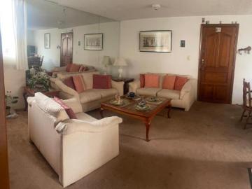 Departamento en Venta, excelente ubicación