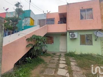 Departamento en venta Fraccionamiento Oasis, Veracruz