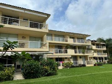Departamento en venta sobre playa Ixtapa